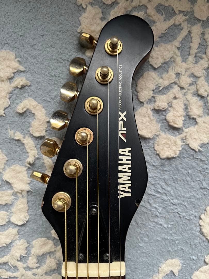 Yamaha APXー6SA