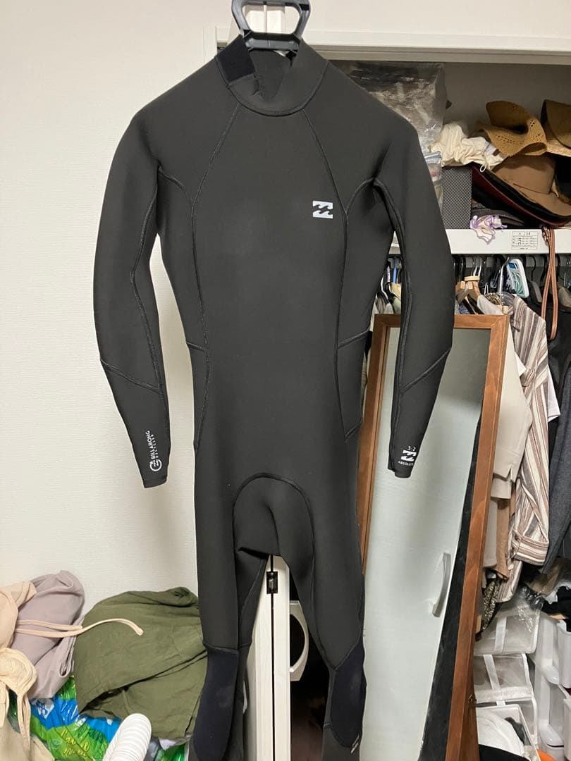 ビラボン　2022製Billabong ウェットスーツ 黒 3×2㎜　フルスーツ