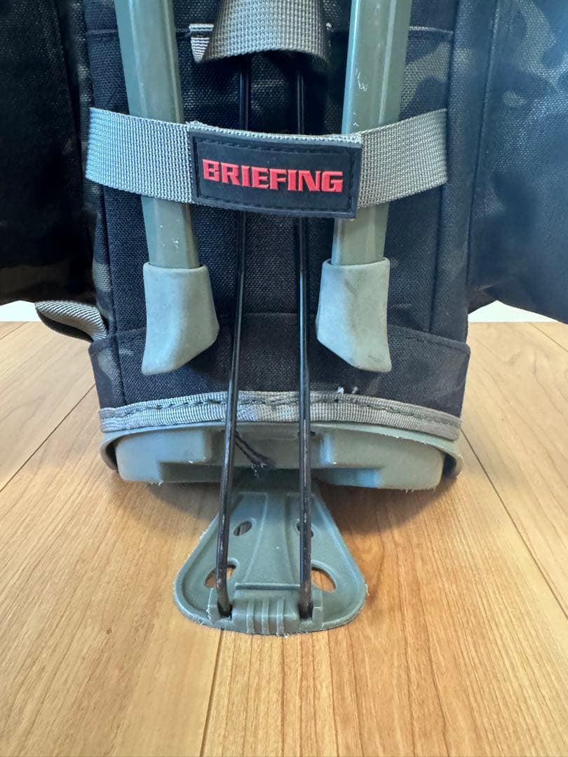 限定品！ブリーフィング CR-4 キャディバッグ ブラックカモWOLF GRAY