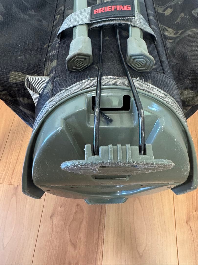 限定品！ブリーフィング CR-4 キャディバッグ ブラックカモWOLF GRAY