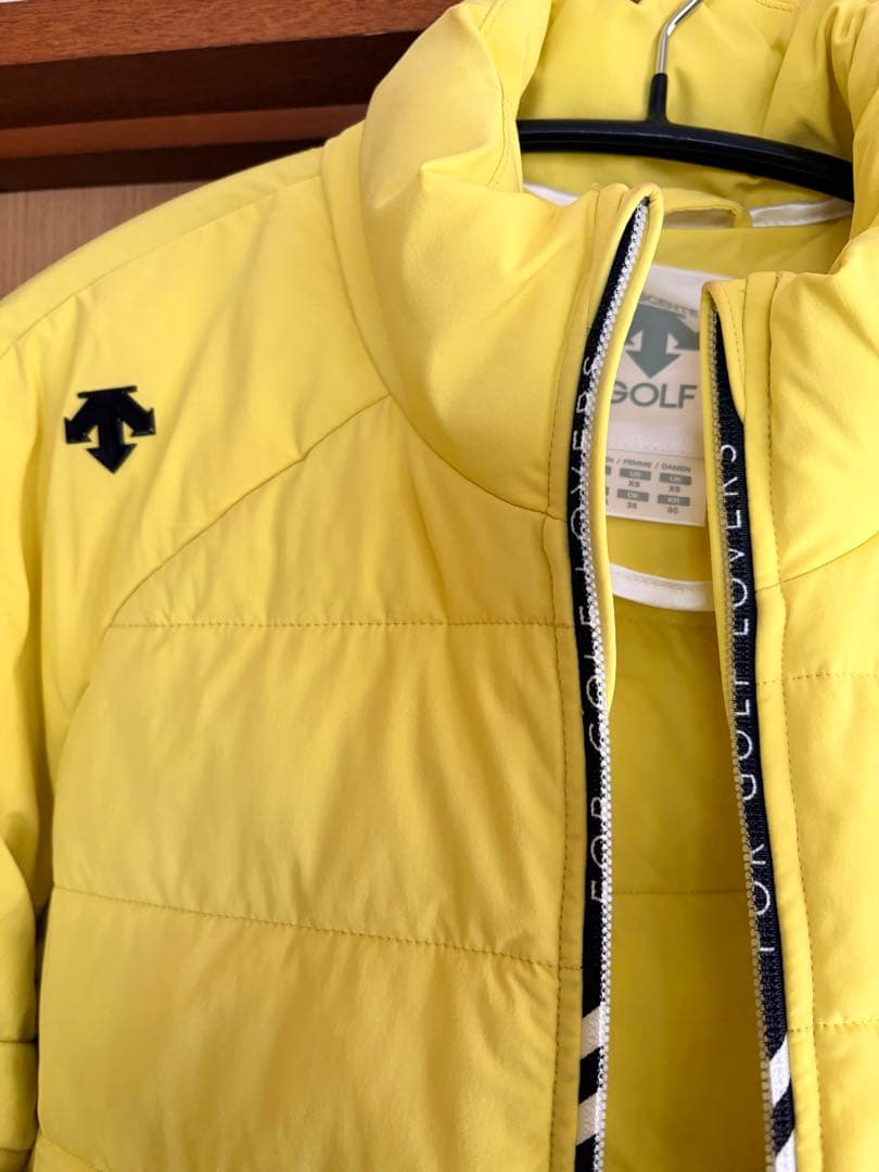 Mサイズ　 デサントGOLF レディース　ダウンジャケット