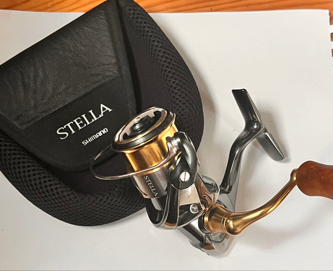 14ステラ C2000HGS 美品　ウッドノブ付