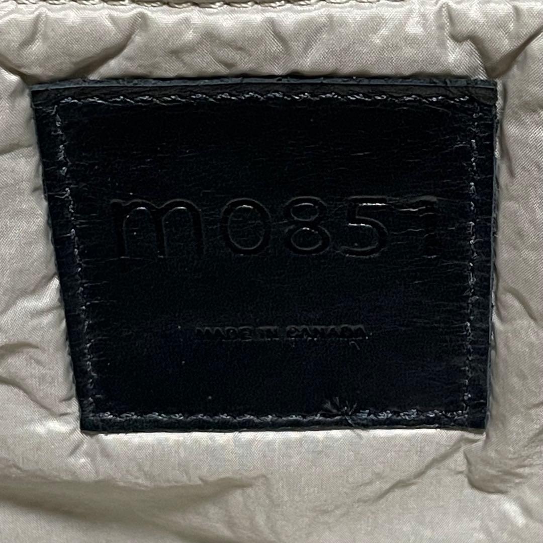 m0851 ショルダーバッグ　オールレザー　アニリンレザー　光沢　ブラック