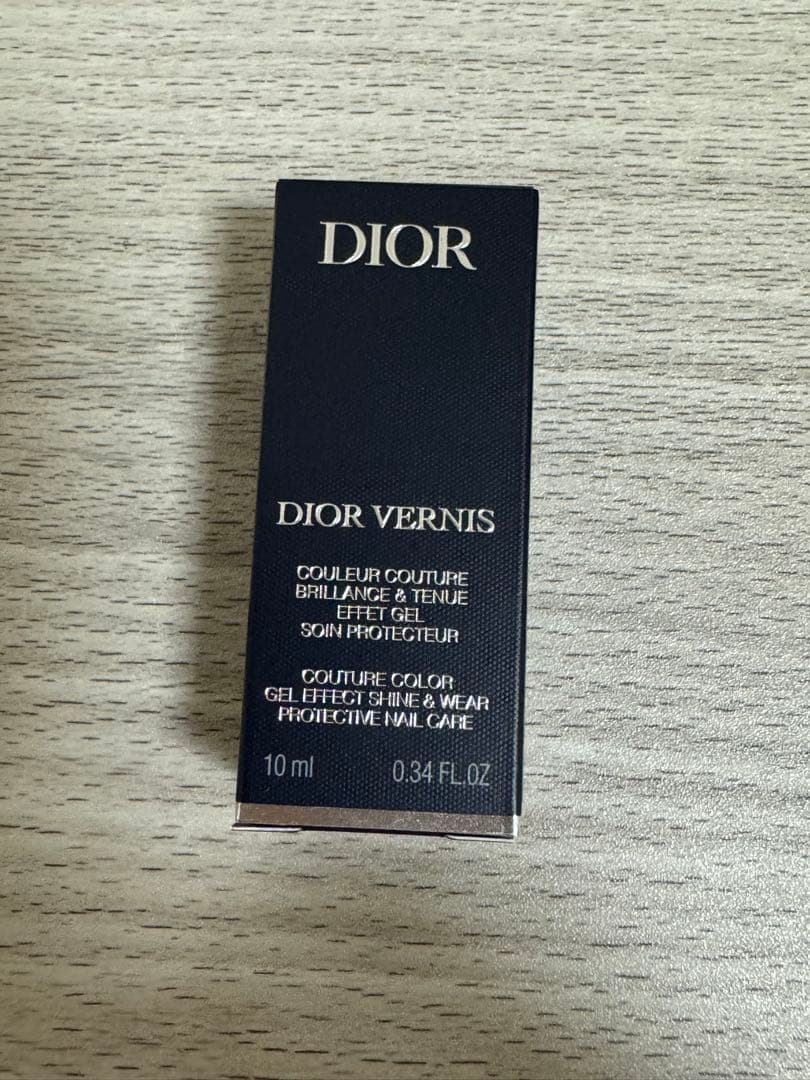 お値下げ【DIOR】ネイル限定色　3個セット