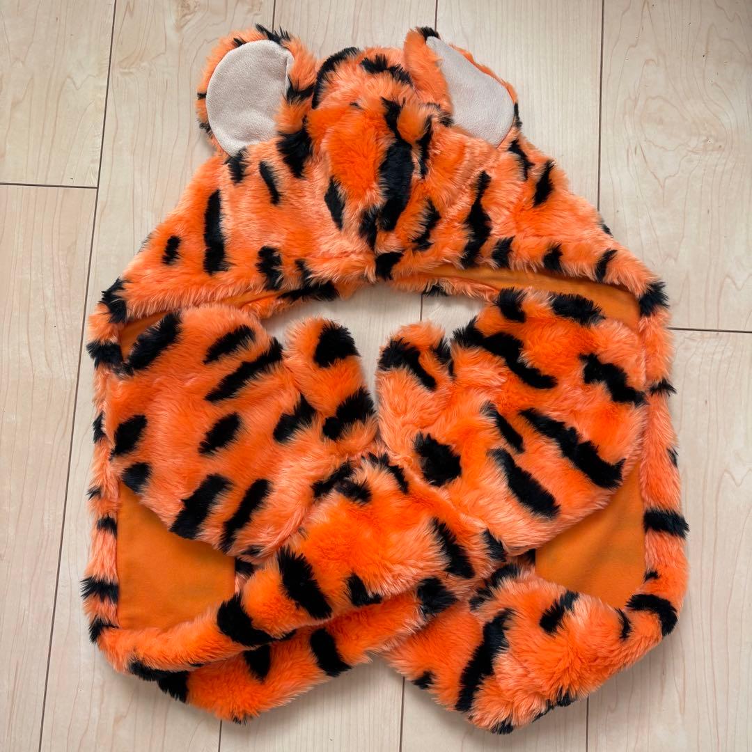 値下げしました！　ティガー マフラーキャップ ディズニー ファンキャップ