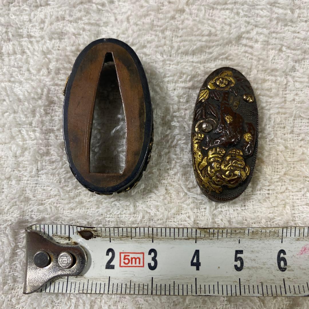 B-46 縁頭　金象嵌　武具　刀装具　時代物　アンティーク　美術品　工芸品