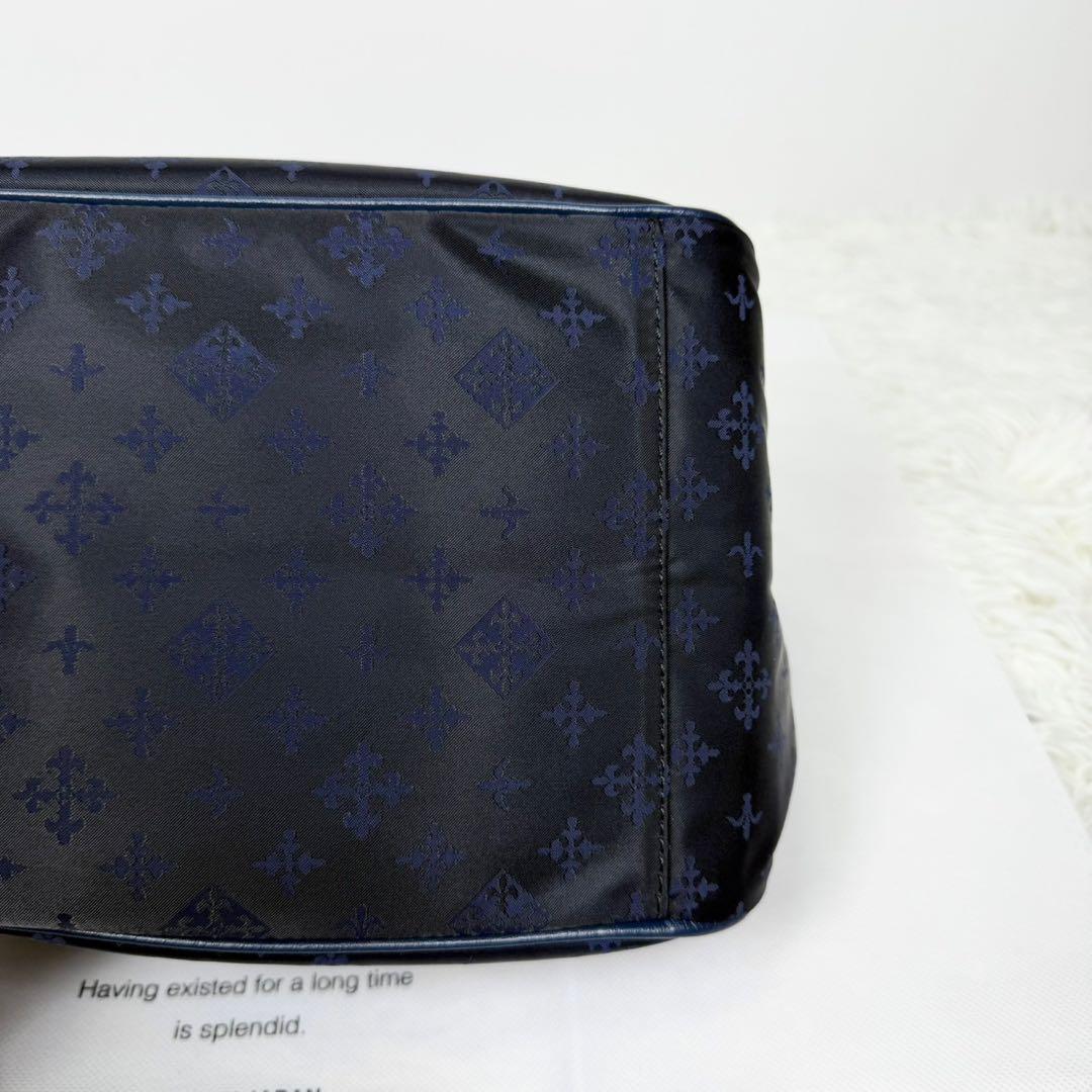 TOWA☆　極美品　russet ラシット　バッグ　ブラック×ネイビー