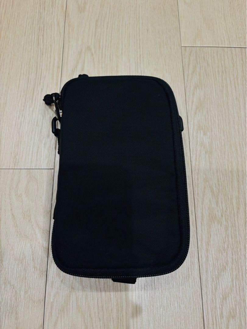 BALENCIAGA ブラック サコッシュ