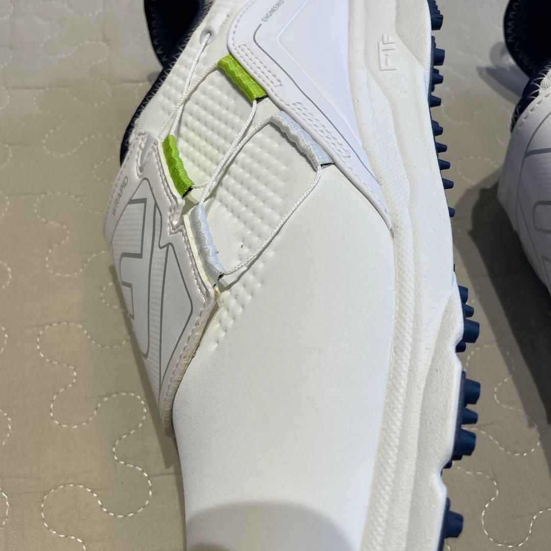 激安最終！新春セール！激安新品！FJゴルフシューズ ホワイト25.5