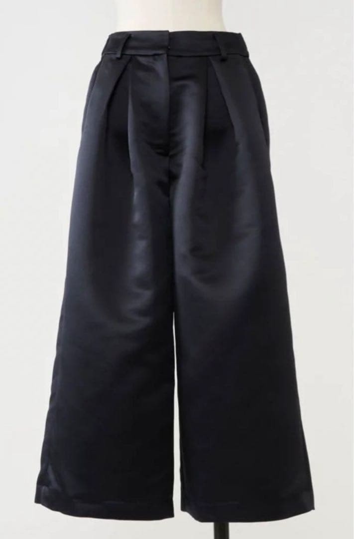 heve サテンフレアガウチョパンツ　38