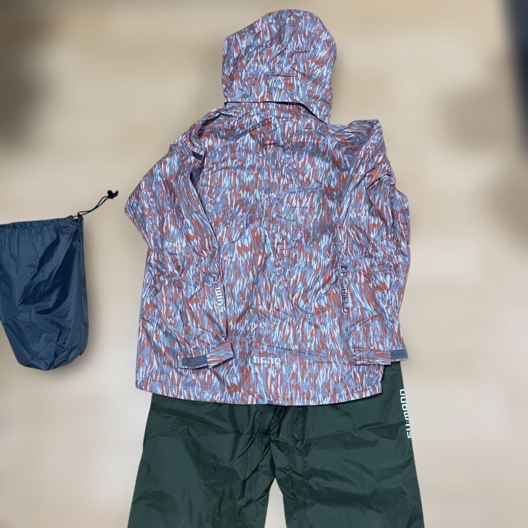 値下げ！！シマノ フード付きレインウェア　新品未使用