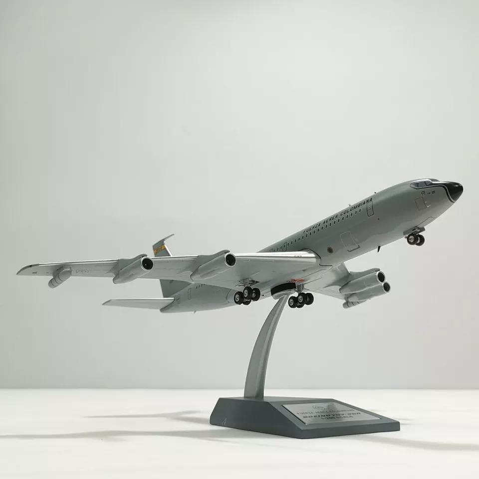 航空機・ヘリコプター INFLIGHT200 FUERZA AEREA 707-300