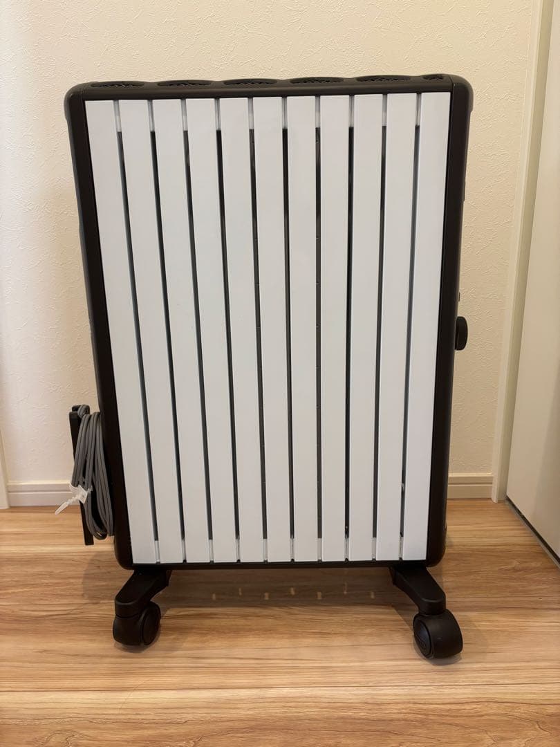 De'Longhi Mini Dynamic Heater ブラック