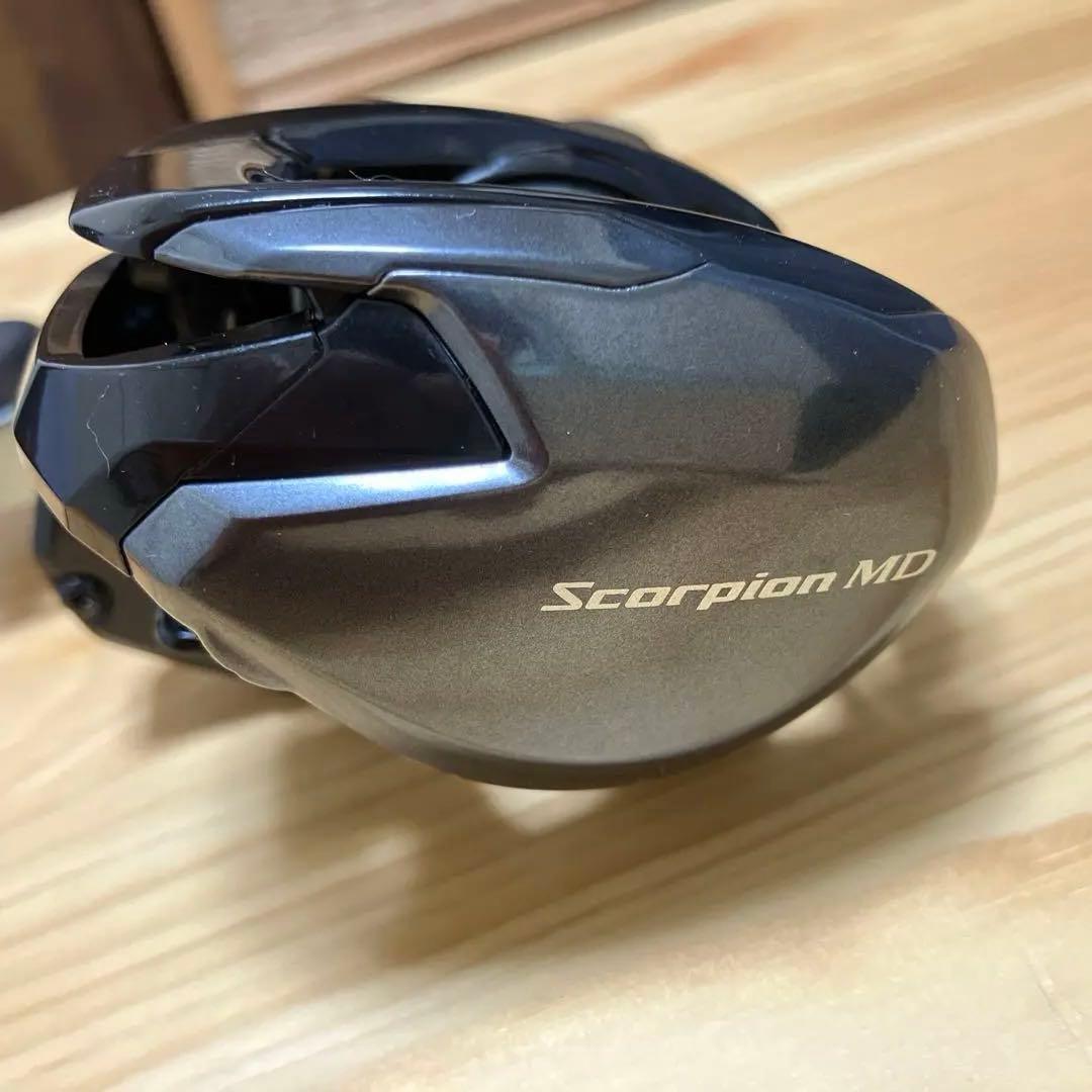 リール SHIMANO Scorpion MD 200HG RIGHT