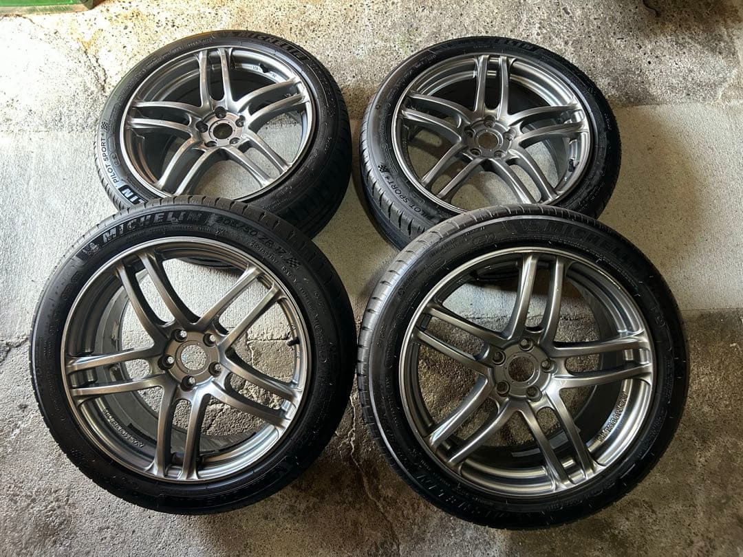 AVS MODEL T5。17インチホイール ミシュランパイロットスポーツ4