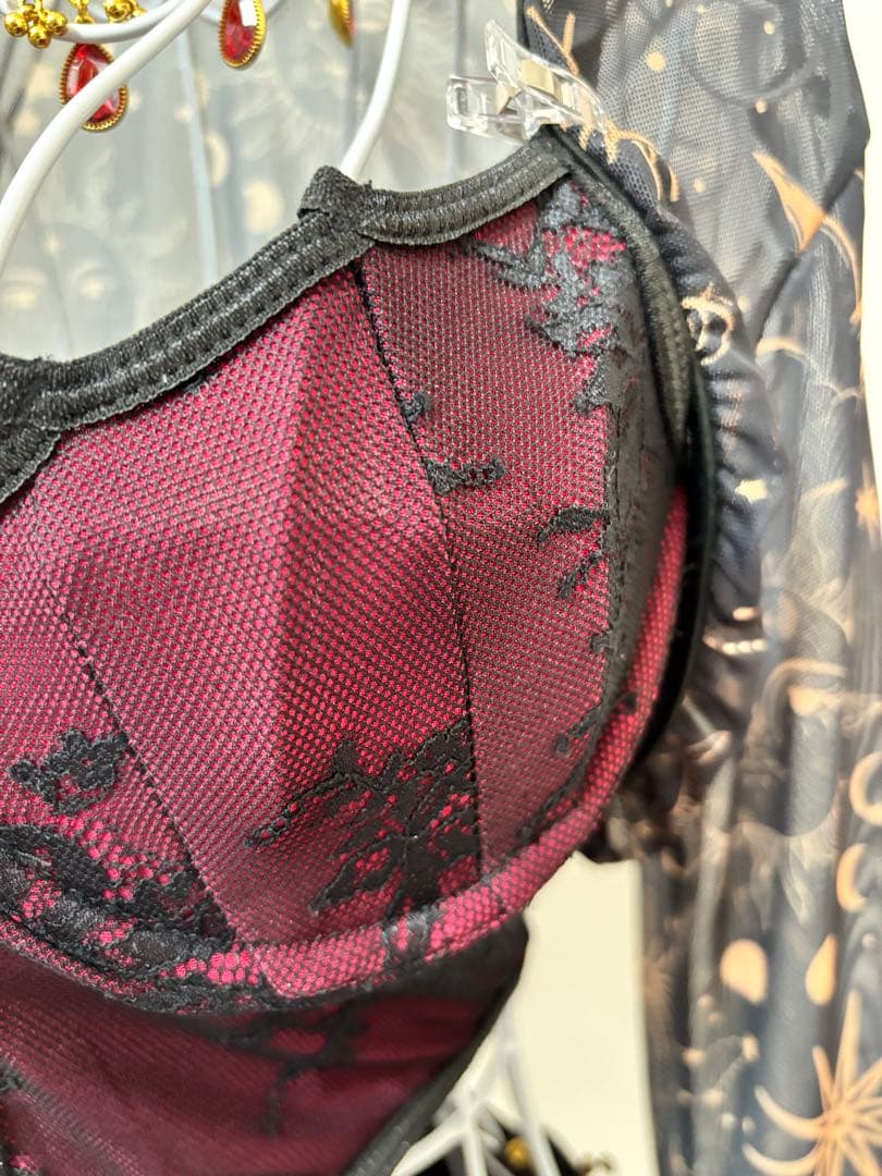 【新品】ベリーダンス衣装★パンツタイプ！ボルドー×ブラック×ゴールド★セット