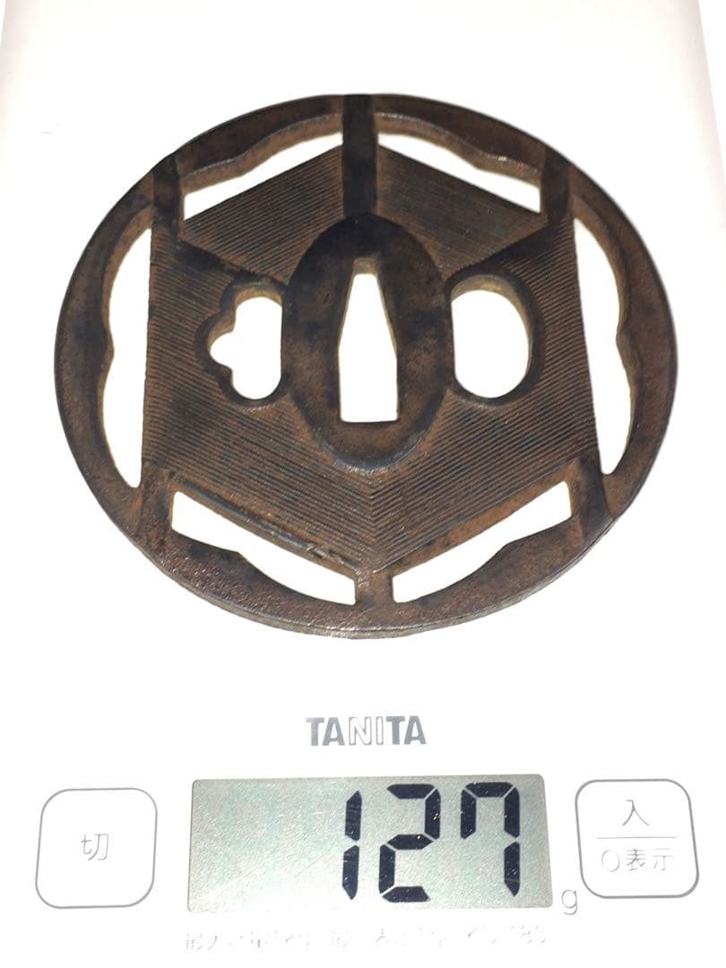 S12六角透かし鉄鍔・大小鍔一対 木箱付 武具・刀装具