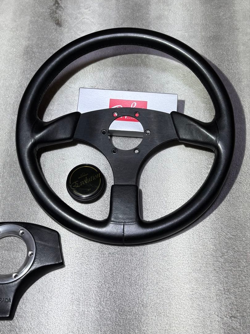 AD STRADA Evolution ステアリングホイール
