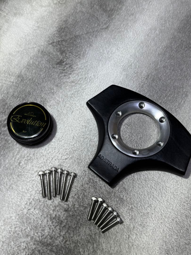 AD STRADA Evolution ステアリングホイール