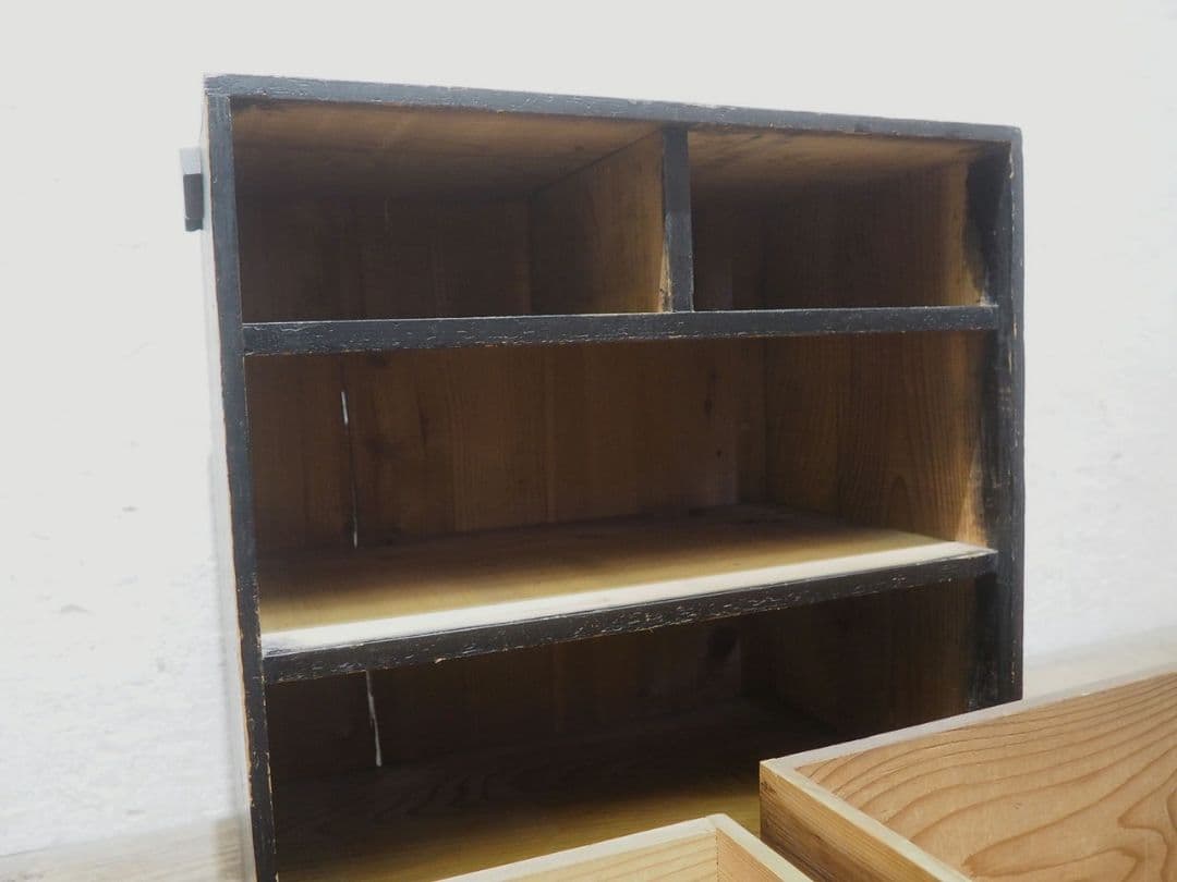 1335 レトロな小箪笥　引き出し　収納棚　展示台　和タンス　アンティーク　骨董