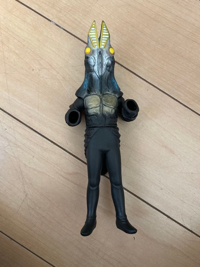 ☆週末末限定価格☆ウルトラマン 怪獣ソフビ　旧型800シリーズ23体まとめ売り