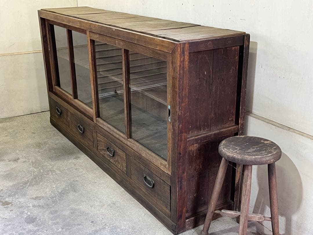 「sasasa」昭和初期 店舗什器 木製キャビネット ガラス戸棚 水屋箪笥