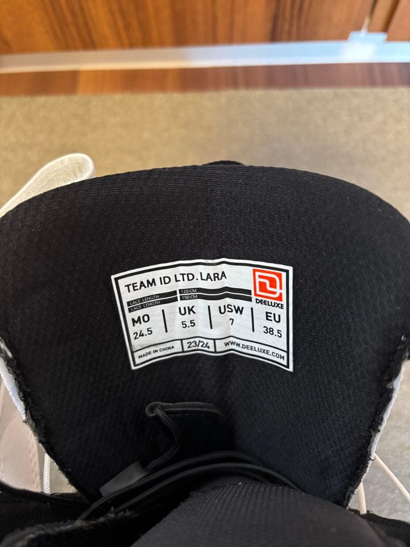 DEELUXE TEAM ID LTD LARA 23-24モデル　24.5cm