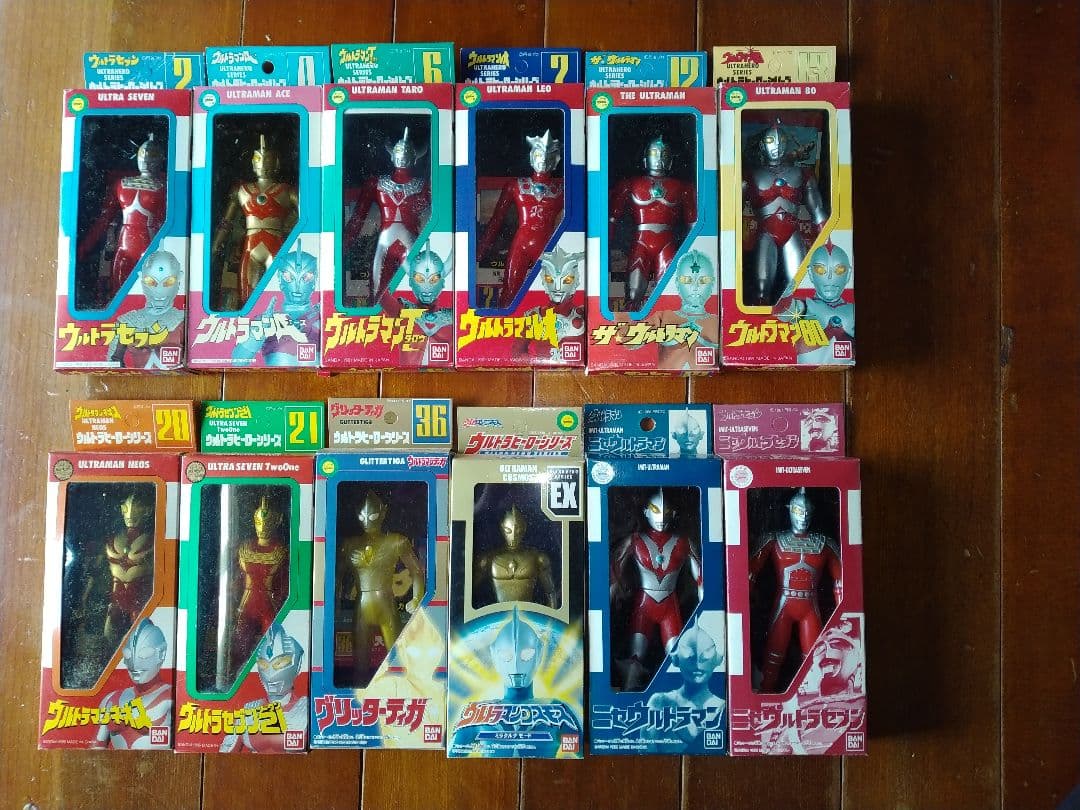 ウルトラマンフィギュア 12体セット