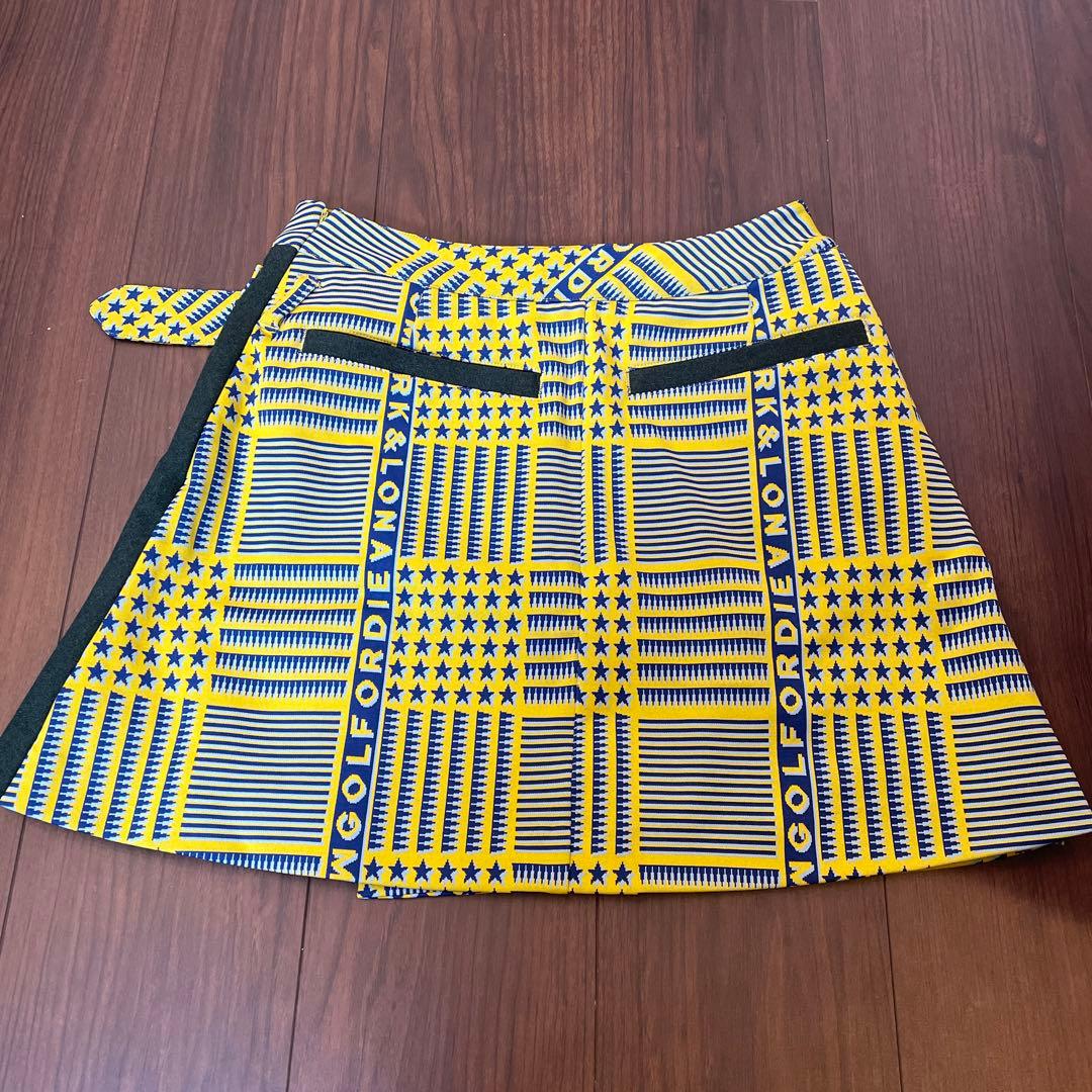 マーク＆ロナ♡スカート