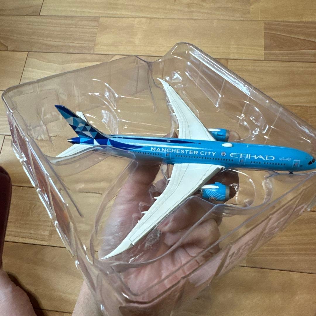 航空機・ヘリコプター ETIHAD Boeing 787-9 Manchester City