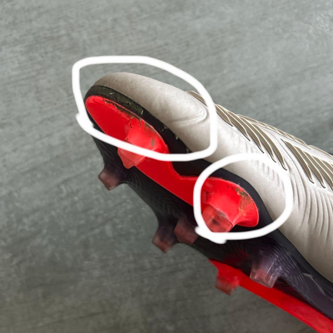 新発売　使用一回のみ！　アディダス　プレデター エリート　FG 27㎝