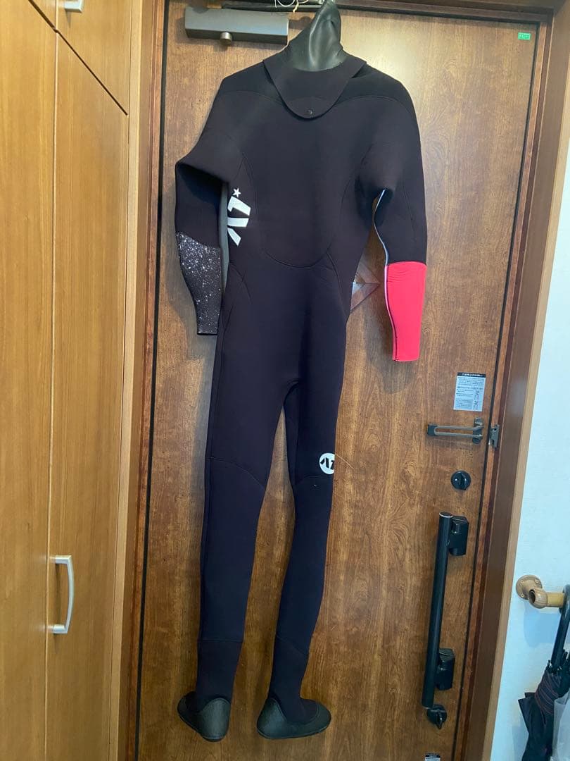 AIRTIGHT ドライスーツ　L
