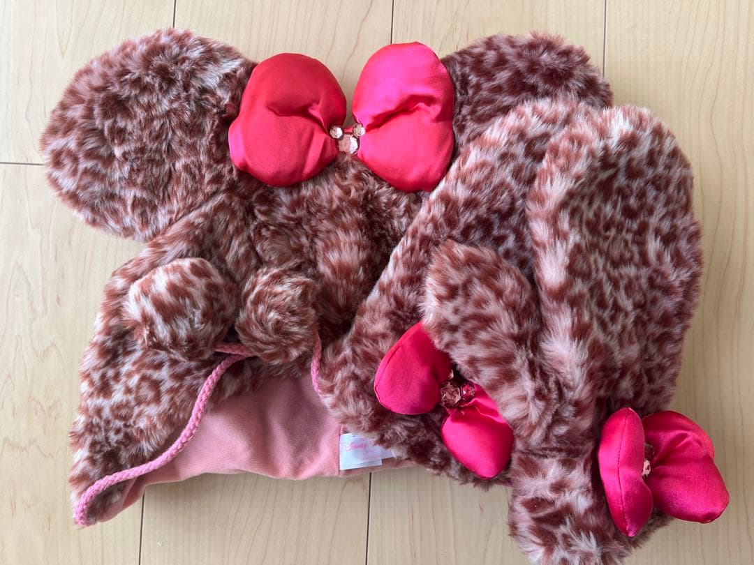 ミニーちゃんヒョウ柄ファーファンキャップ・ミトンセット