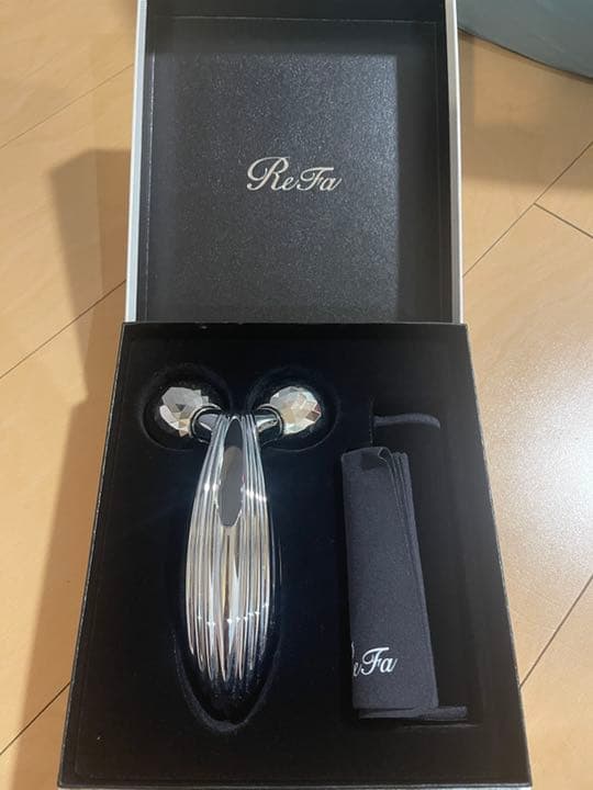 ReFa CARAT RAY 値下げ！