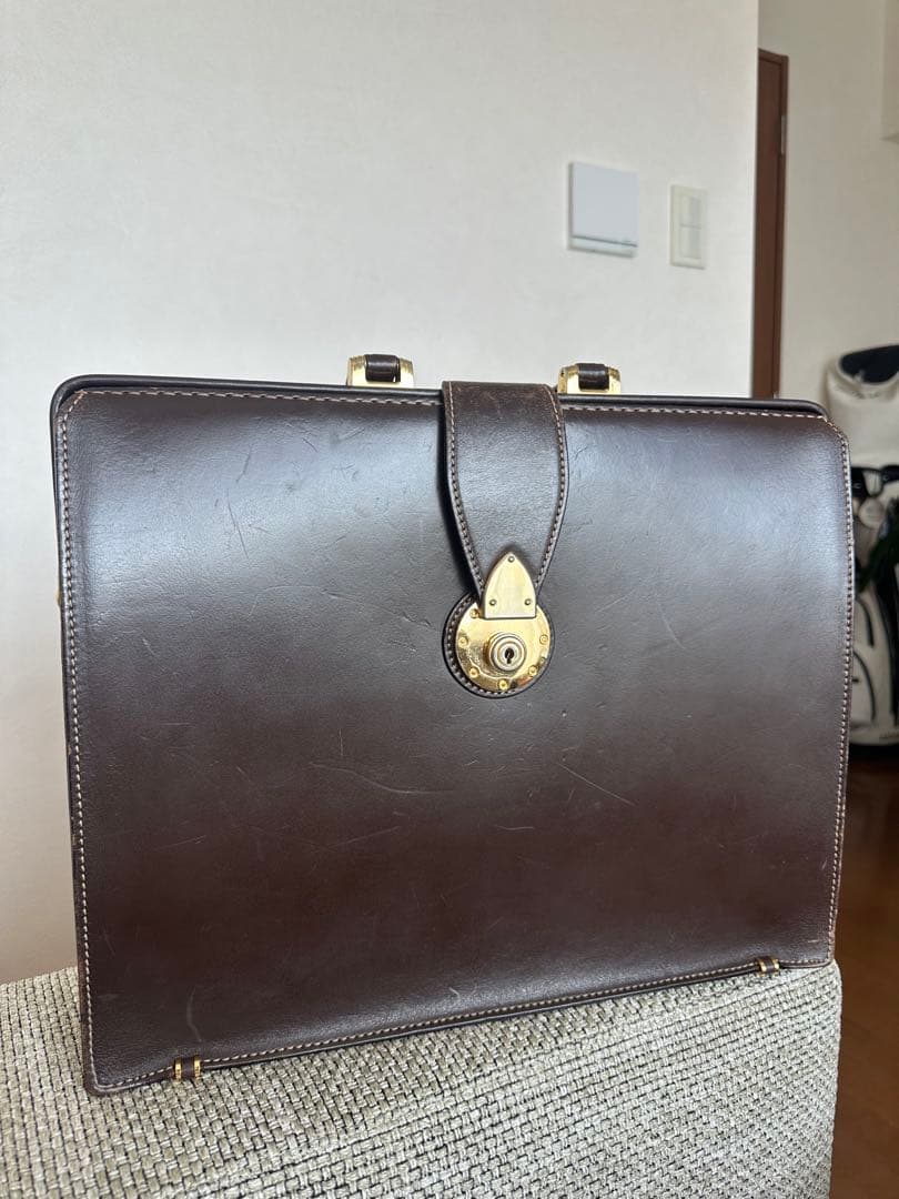 掘り出し物⭐️土屋鞄⭐️現行ロゴ‼️ダレスバック⭐️人気ブラウン‼️定価160,000円⭐️