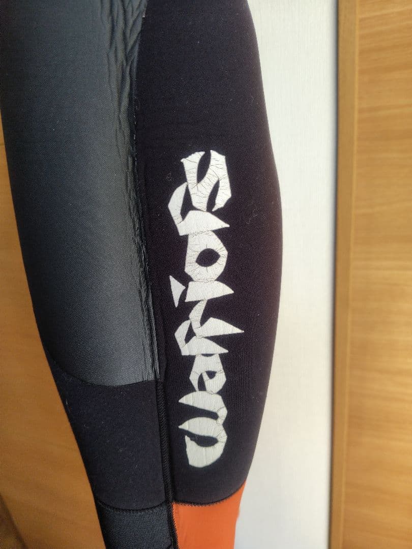 セミドライ キッズウェットスーツ