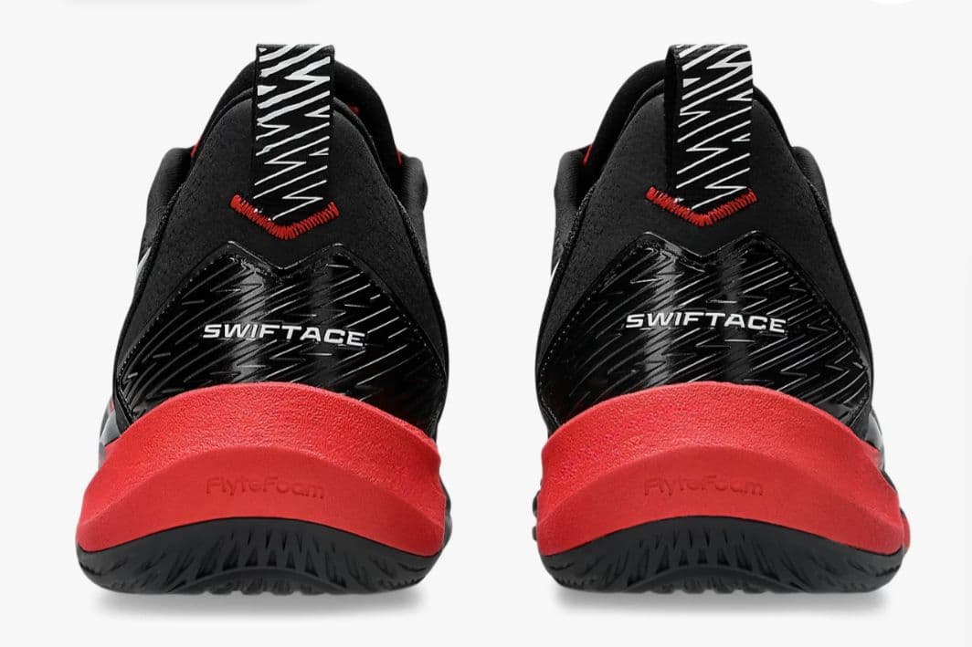 【新品未使用】ASICS SWIFTACE YUKI 25.5cm