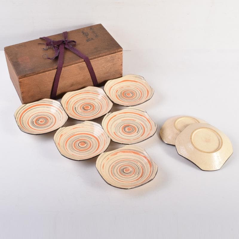 和食器　渦巻文　八角皿　八客　時代箱　C　7941