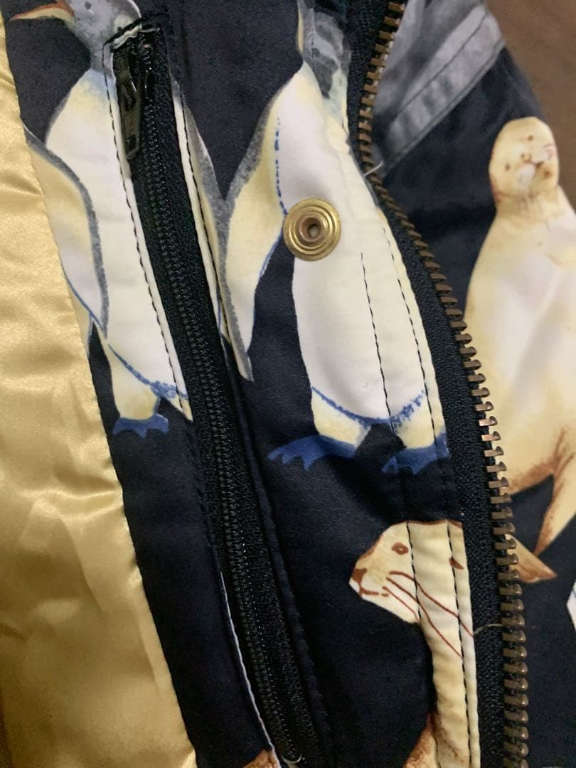 ケンショウアベ 中綿ジャケット　ペンギン　氷柄　レディースフード付きスキーウェア