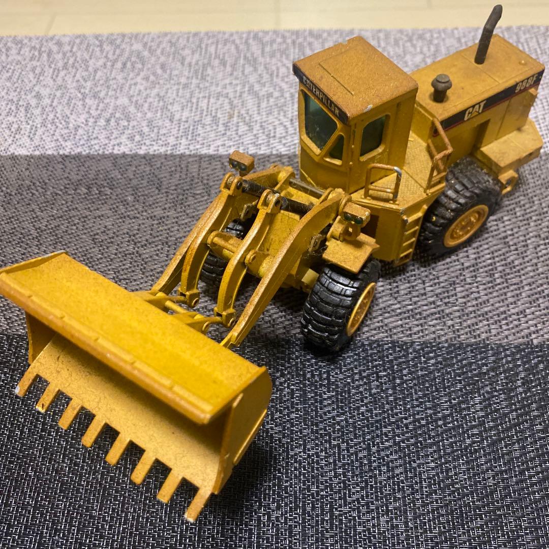 ディスプレイモデル　重機　ブルドーザー