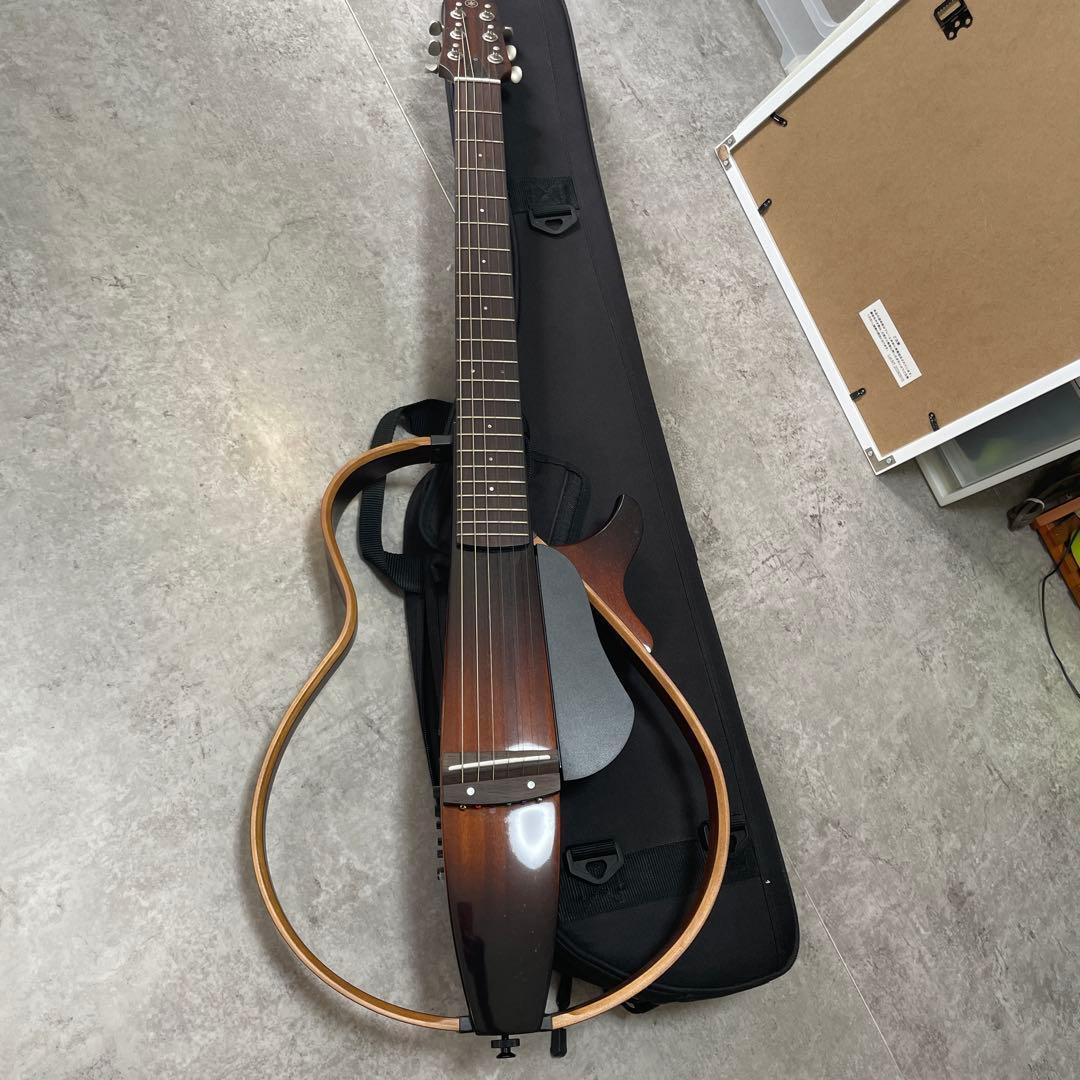 サイレントギターYAMAHA SLG200sケース付き