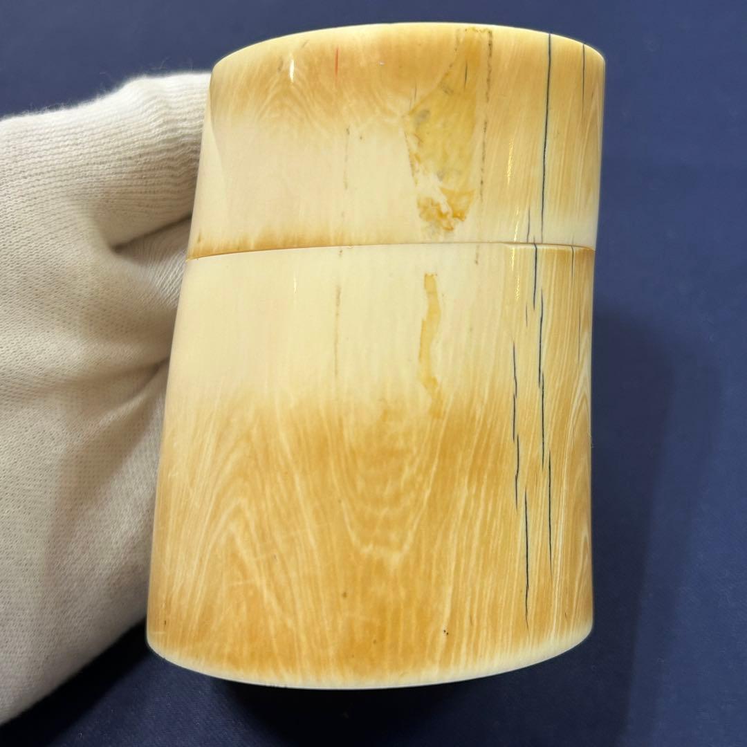 象牙風 ハンコ置き 印鑑置 総重量331.2g 縦約82.4㎜ 横約60-66㎜