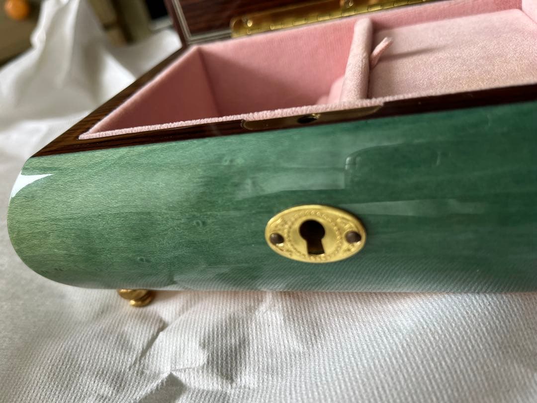 お値下げ＊リュージュ　オルゴールジュエリーボックス