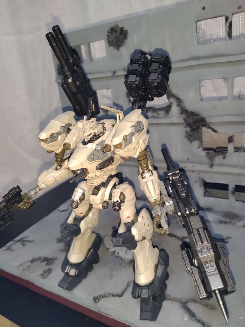 30MM ARMORED CORE Ⅵ ナイトフォール組み立て塗装済み完成品