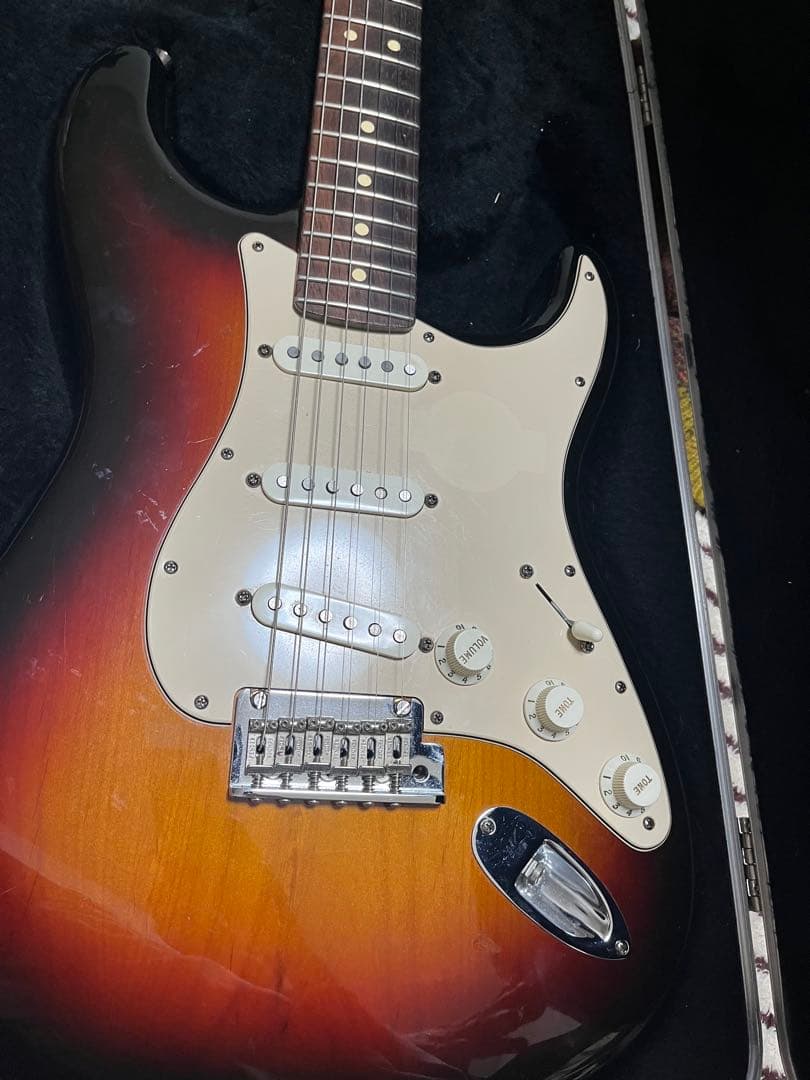 fender American Standard ストラト 純正ハードケース付き