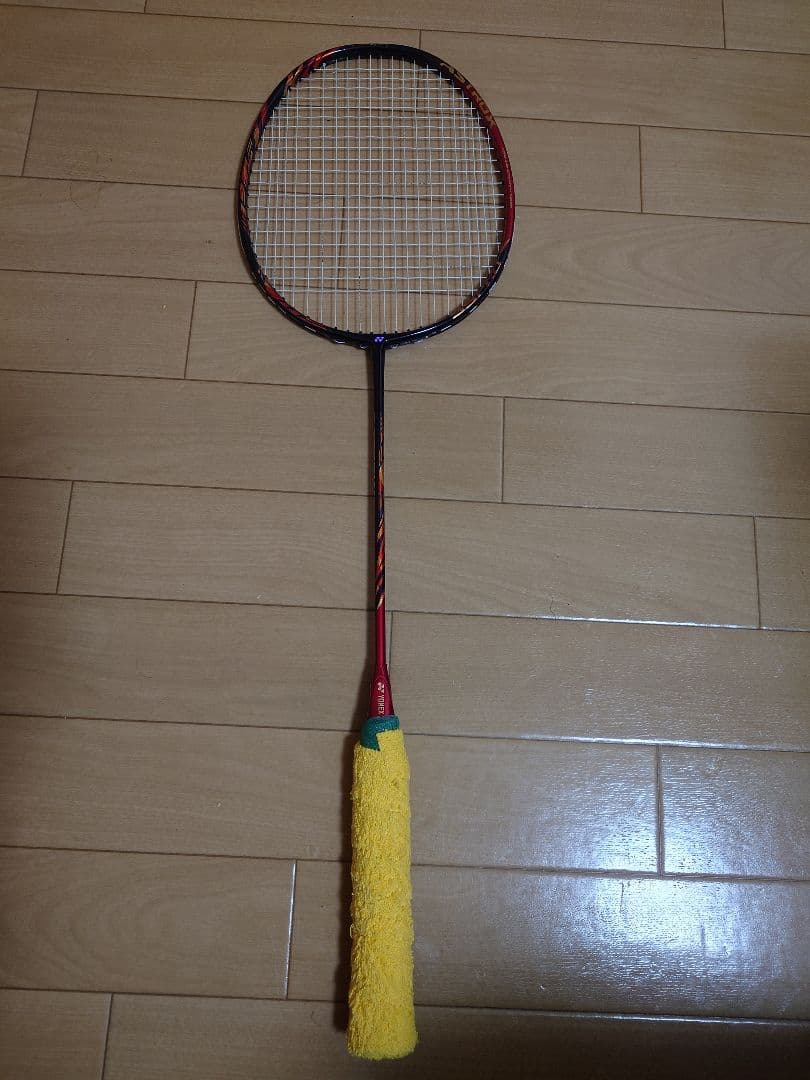 ASTROX 99 PRO バドミントンラケット 日本製　YONEX