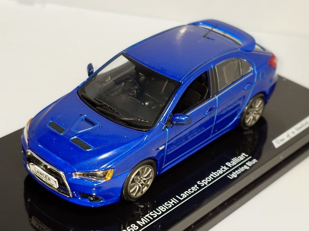 三菱 ランサースポーツバック 1/43 ミニカー ブルー ビテセ