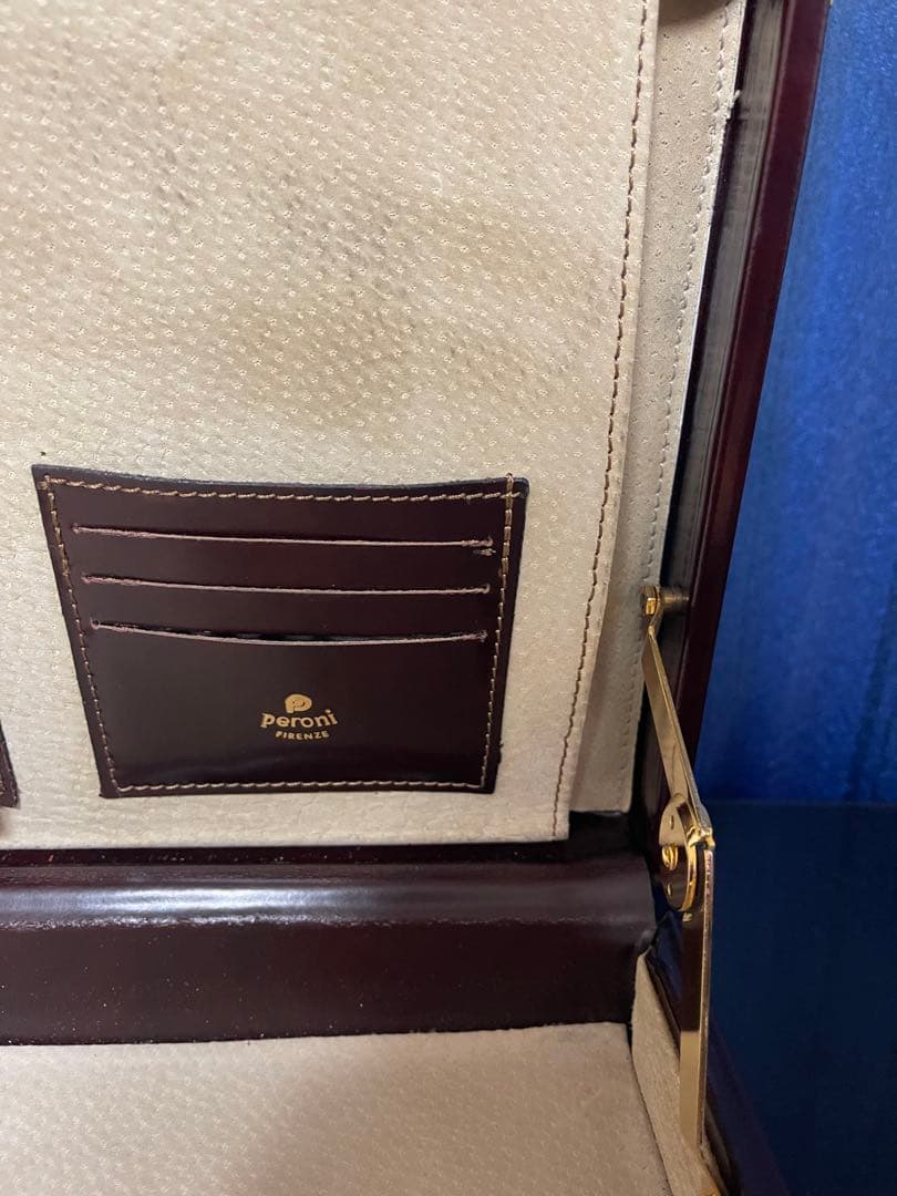 Peroni ペローニ　アタッシュケース