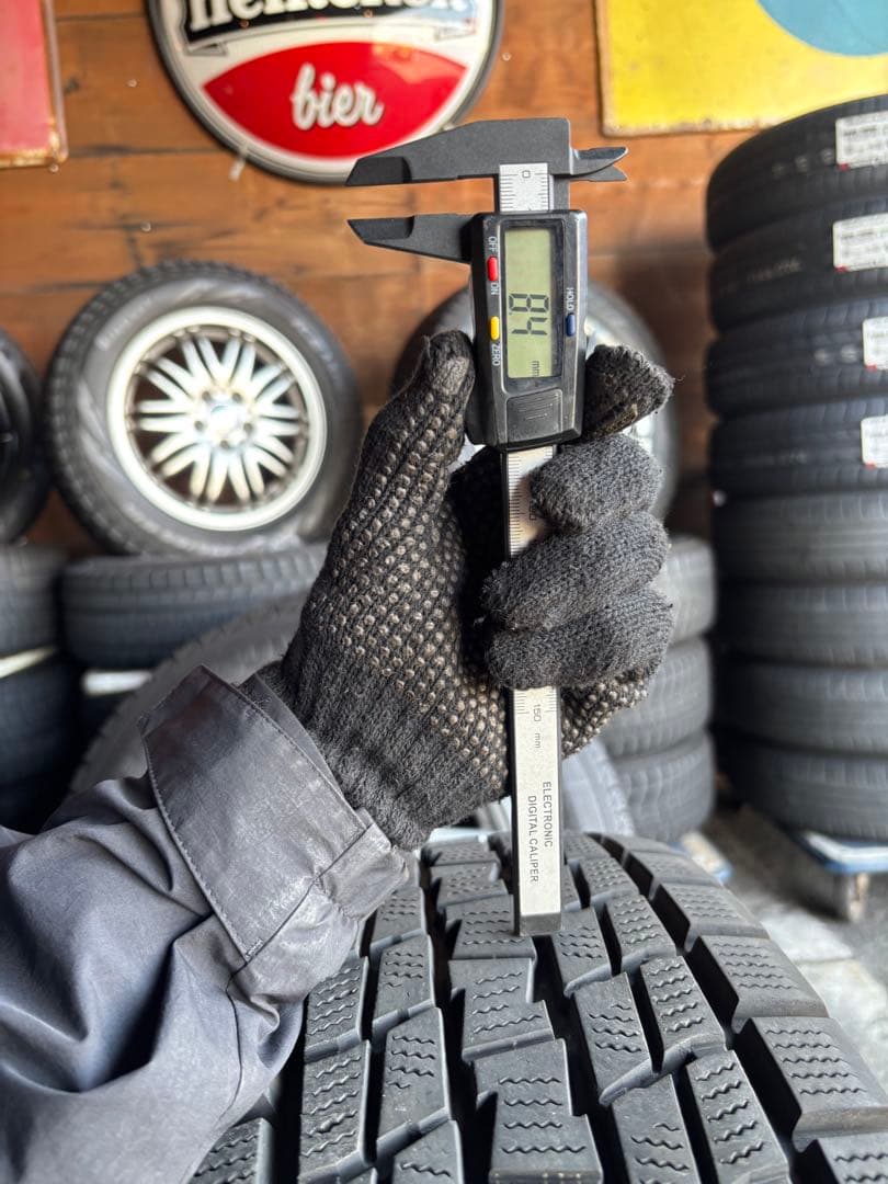 ◇送料込み◇ 225/70R16 中古スタッドレス新品ホイール4本