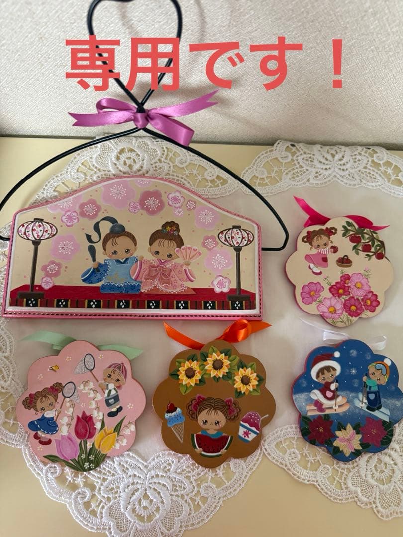 トールペイント作品　ひな祭り 木製 壁掛け リボン付き　春夏秋冬の飾り